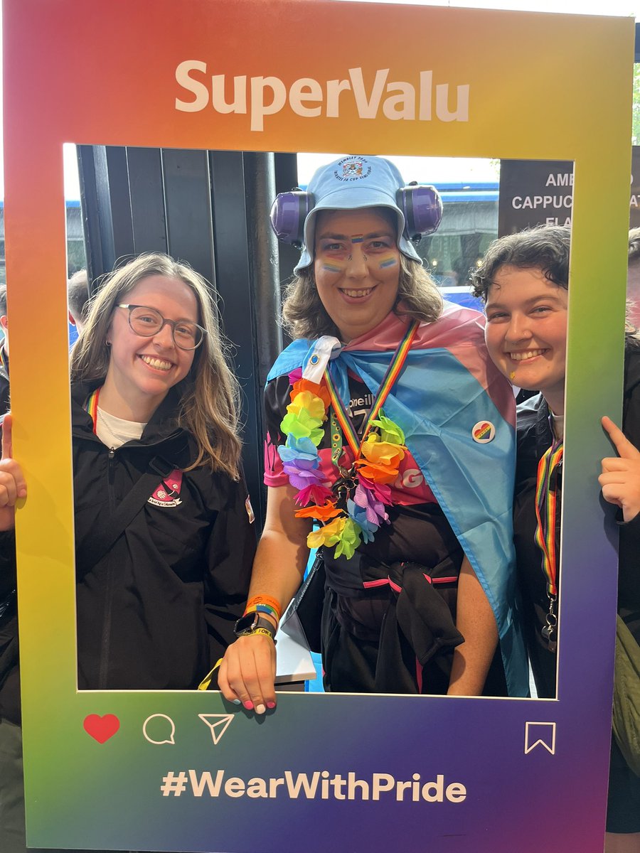 ella ni fhaolain (@ellax88xx) on Twitter photo What a amazing Dublin pride yesterday marching with <a href="/officialgaa/">The GAA</a> and my amazing club <a href="/NaGaeilAeracha/">Na Gaeil Aeracha | Football, Hurling & Camogie</a> got great time with my amazing team mates <a href="/TheGalas/">The GALAS LGBTQ+ Awards</a> <a href="/CamogieDublin/">Dublin Camogie</a> <a href="/dublinladiesg/">DublinLGFA</a> <a href="/DublinPride/">Dublin LGBTQ+ Pride</a> #Prid2024 #LGBTQ 🏳️⚧️🏳️🌈🏳️⚧️🏳️🌈🩷🖤🩷🖤 What a amazing Dublin pride yesterday marching with <a href="/officialgaa/">The GAA</a> and my amazing club <a href="/NaGaeilAeracha/">Na Gaeil Aeracha | Football, Hurling & Camogie</a> got great time with my amazing team mates <a href="/TheGalas/">The GALAS LGBTQ+ Awards</a> <a href="/CamogieDublin/">Dublin Camogie</a> <a href="/dublinladiesg/">DublinLGFA</a> <a href="/DublinPride/">Dublin LGBTQ+ Pride</a> #Prid2024 #LGBTQ 🏳️⚧️🏳️🌈🏳️⚧️🏳️🌈🩷🖤🩷🖤
