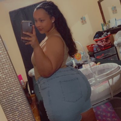 sweeetsimoneee's tweet photo. #NewProfilePic https://t.co/hUVuAxYoNO