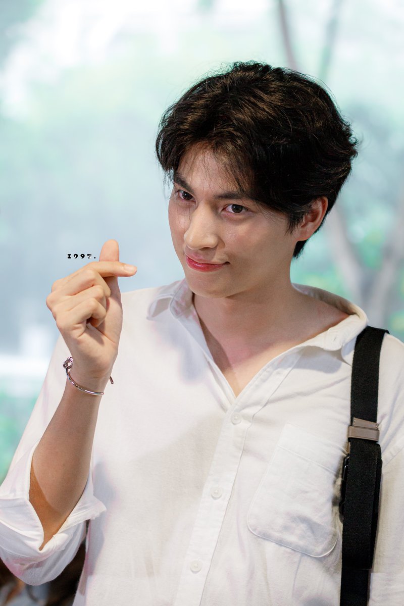 gsmilingcat's tweet photo. @gulfkanawut คิดถึงงงงงง  🫰🏻

SUNDAY I MISS GULF❤️
#วันอาทิตย์คิดถึงกลัฟ https://t.co/njDCuYIOMl