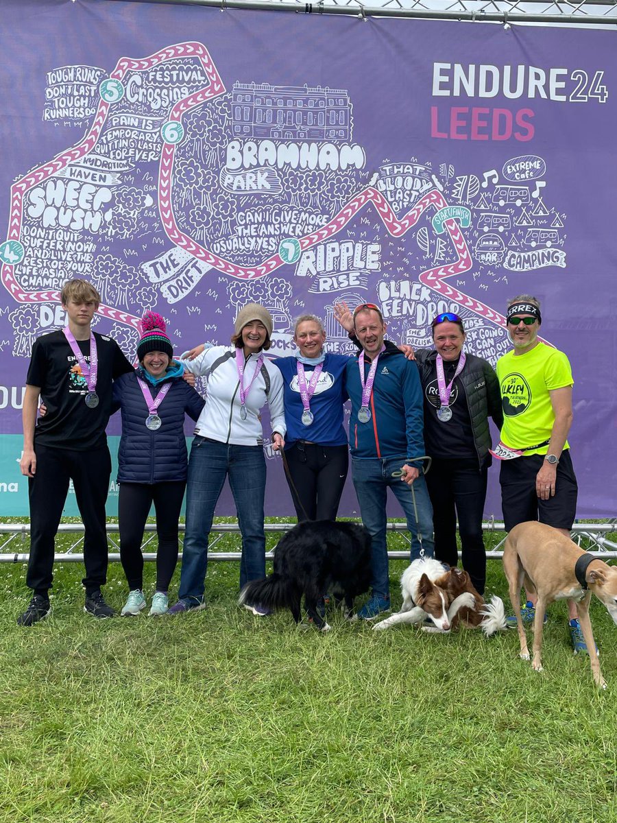 bm_gate (Becki) tweet media