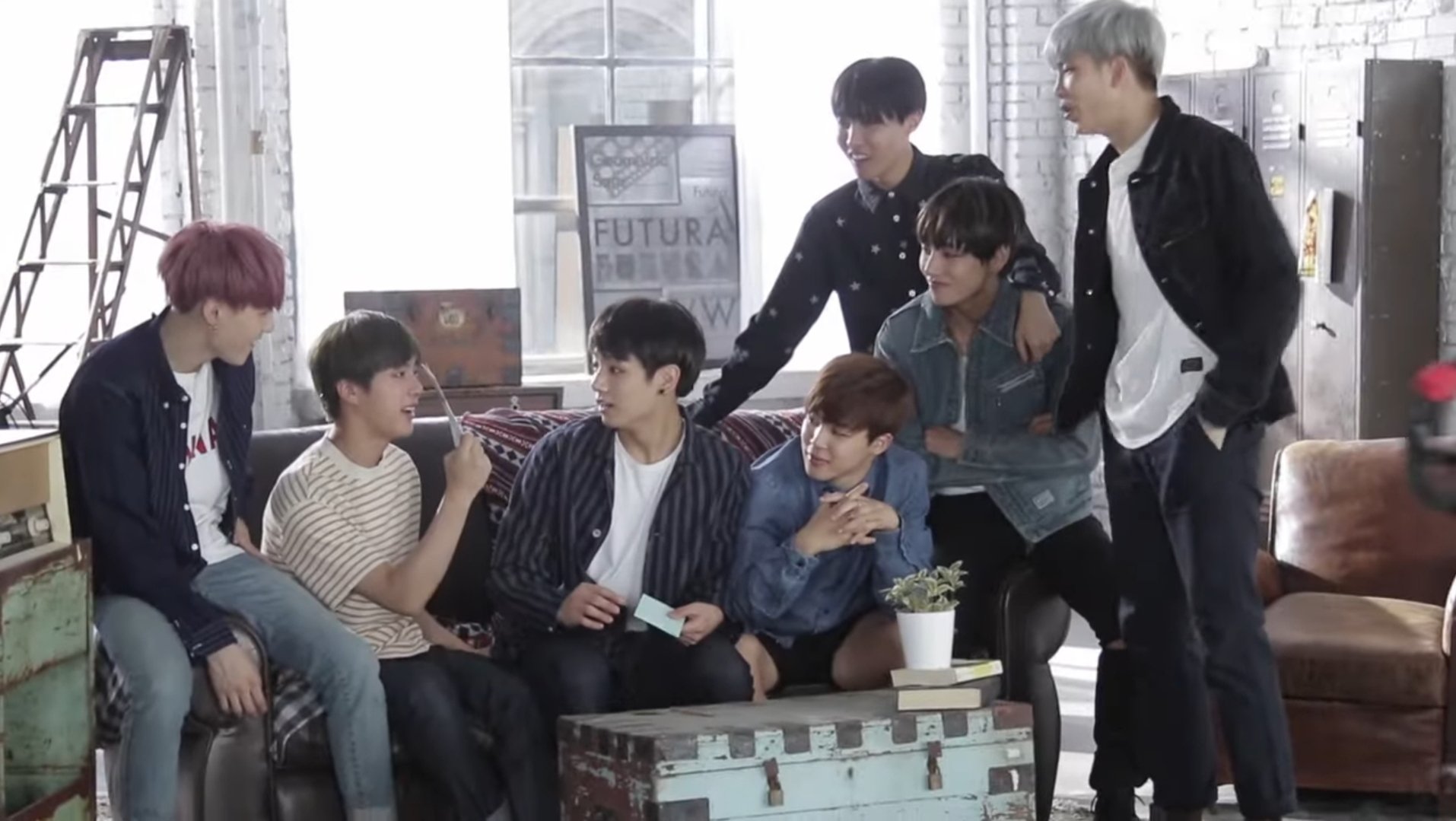 防弾少年団(BTS) - ひかり様♡2/1までお取り置き 防弾少年団(BTS)（置時計）のフリマアイテム一覧
