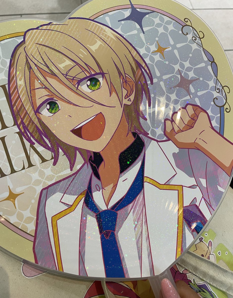 AsRaku_44's tweet photo. ライビュ楽しかった〜！！！！！ https://t.co/CrL2ECwO8r