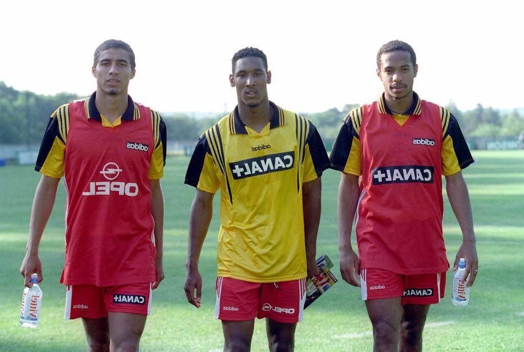 90s Football tweet media