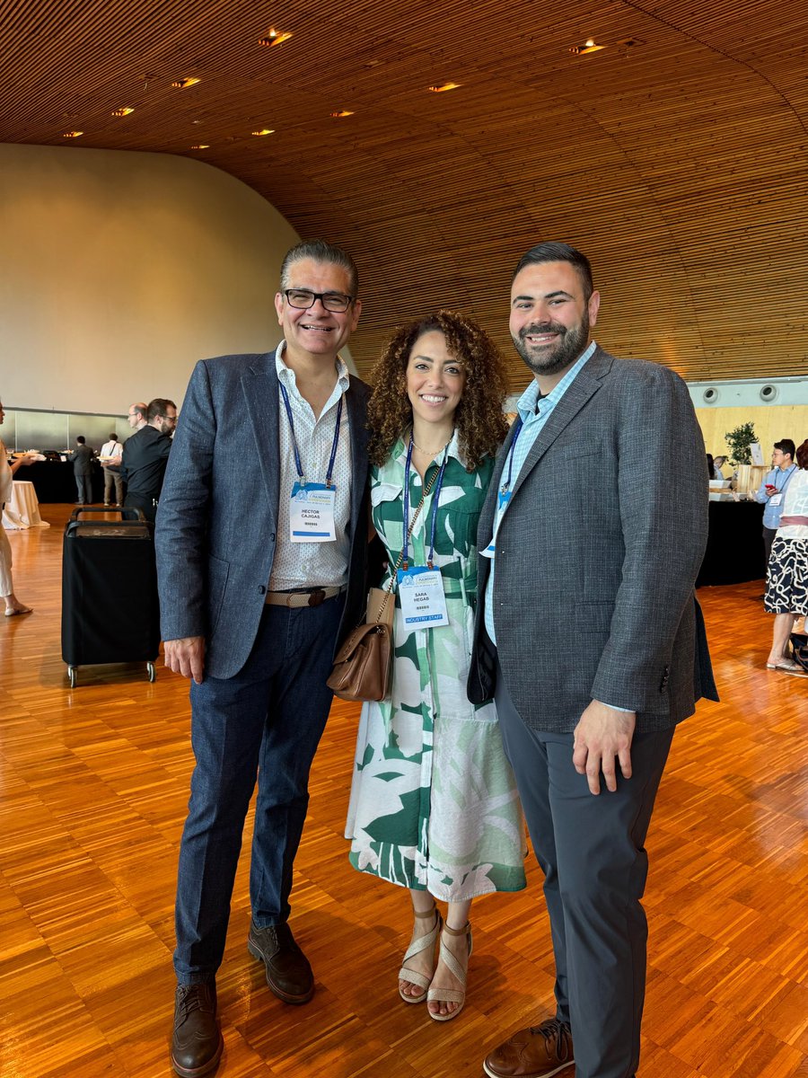 Henry Ford Health PHamily reunion at #WSPH2024 <a href="/DrBryanMSU/">Bryan Kelly</a> <a href="/hectorrcajigas/">Hector Cajigas</a>