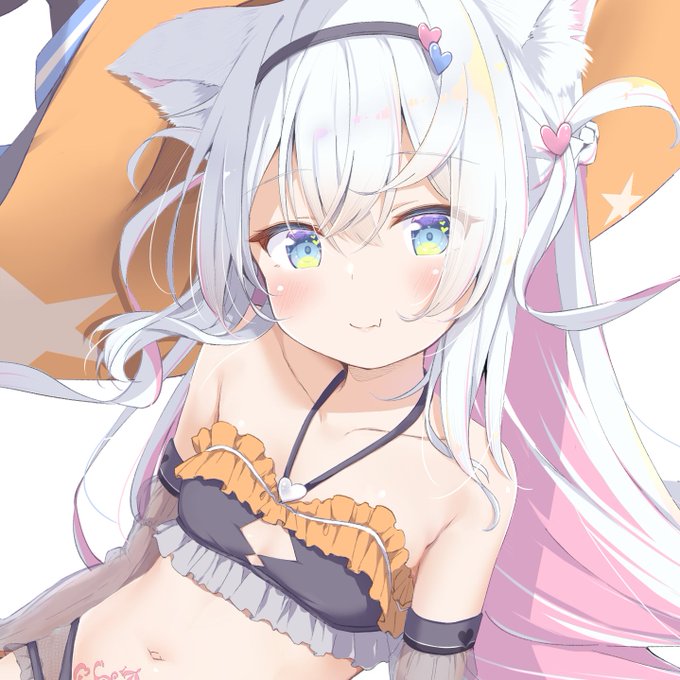 pixivFANBOXで「風莉ルア ハロウィン(差分込み9枚)&メイド(ラフ込み2枚) 全年齢向けイラスト」を公開しました! https://t.co/UhLLDvRi3z 