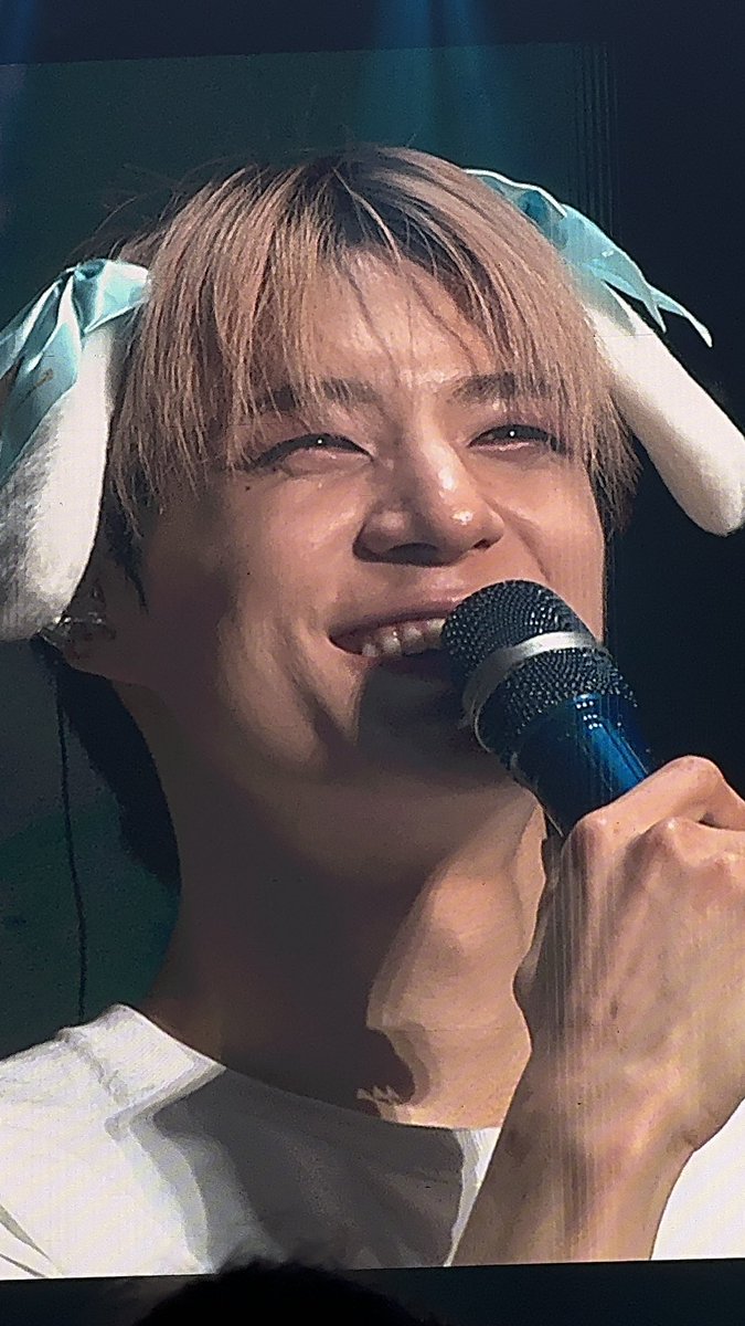 423folder's tweet photo. https://t.co/BiUmckzz8w