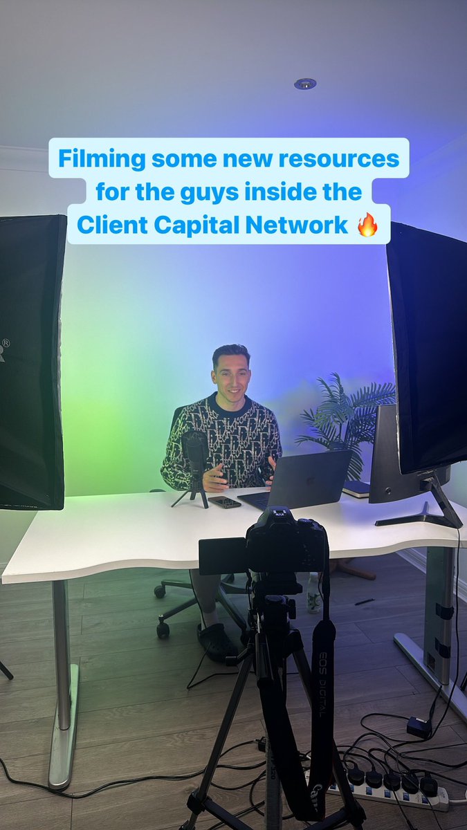 DTBUSY's tweet photo. Some new content coming for the boys in client capital. 

If you don’t film in crocs are you even a G? https://t.co/qnqArwg7ea