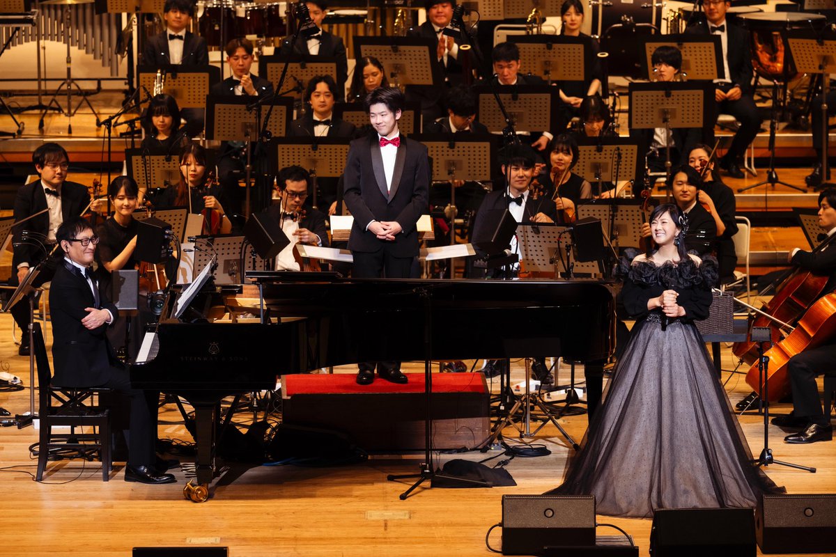nipo_music_com's tweet photo. 【 薬師丸ひろ子
   Premium Orchestra Concert
   produced by 武部聡志 】

20240630

at オーチャードホール

・・・
薬師丸ひろ子さんの歌声に包み込まれ、
武部聡志さんの素敵な音色と共に
無事に千秋楽を迎えることができました。

忘れられない公演を
本当にありがとうございました！🎻🎹 https://t.co/eEFUWBuxff