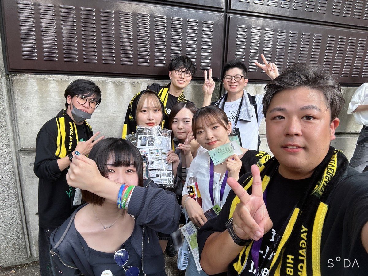 Kyooosuke719's tweet photo. Hilcrhyme リサイタル2024

初めましての人や久しぶりに会った人とかが沢山いて楽しかった！
関わった皆さんありがとうございました！

#Hilcrhyme
#リサイタル2024 https://t.co/10Aj8yFZNM