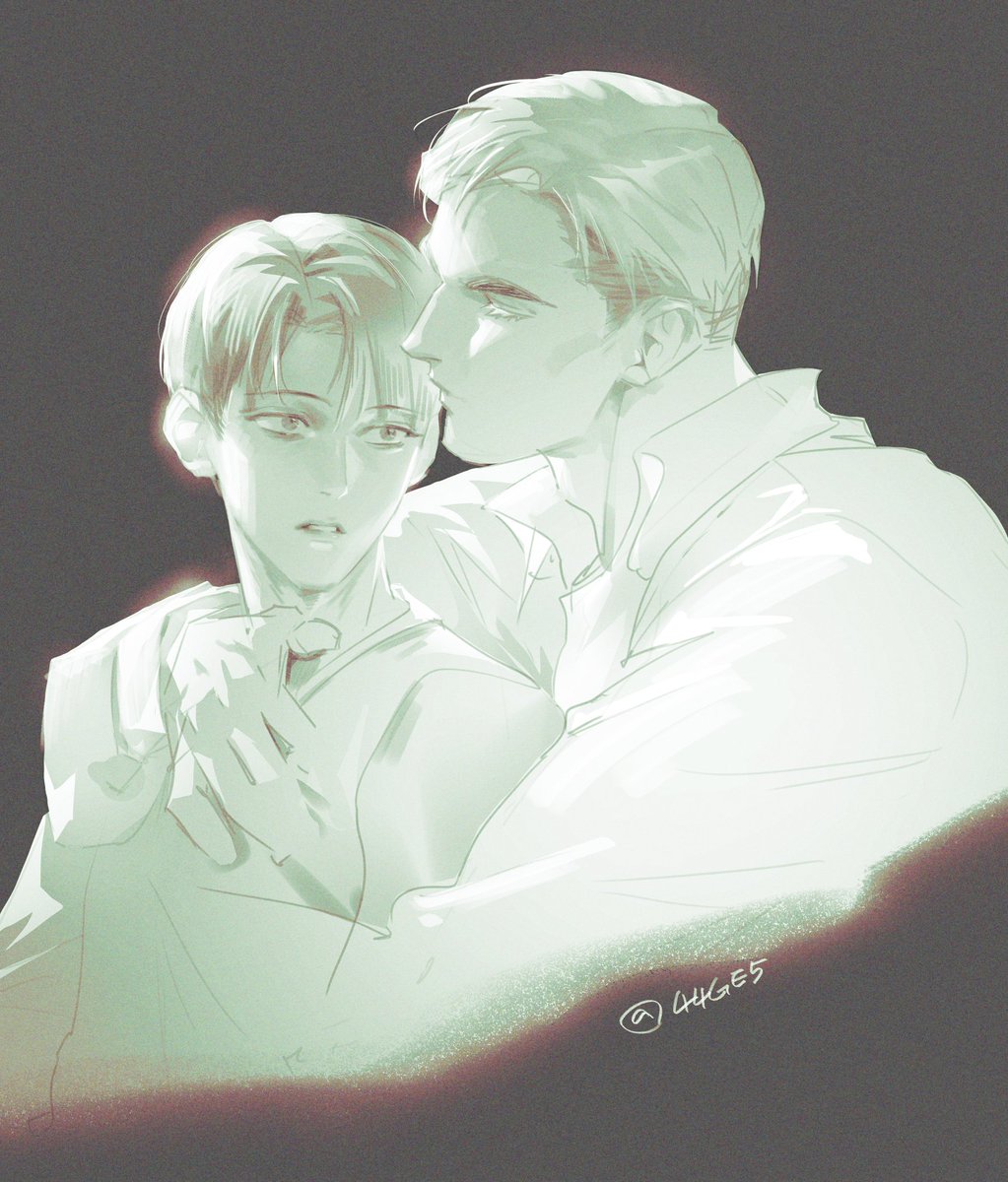 에루리 드물게 온순한 표정이되는 리바이 
#eruri 
#エルリ
