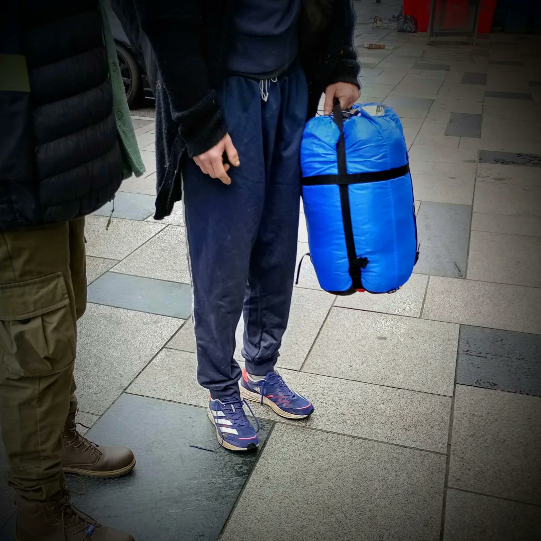 Want to make a difference in your community? Join the incredible volunteers at the <a href="/yoslough/">Youth Outreach Slough</a> project &amp; help fight hunger in Slough! They serve breakfast every Sunday. #BeTheChange #SLOUGHOUTREACH #BreakfastOutreach 
#WeAreSloughOutreach #WeHelpTheHomeless #HelpServeShare 🙏💙