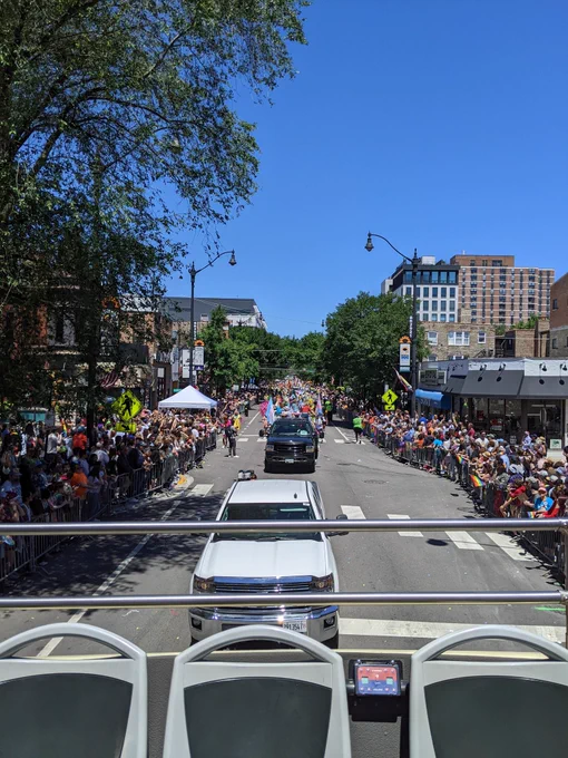 Image from WXRT Chicago (@93XRT)