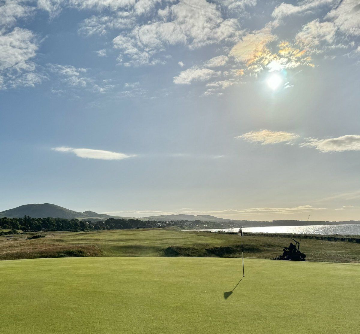 Gavin Neill tweet media