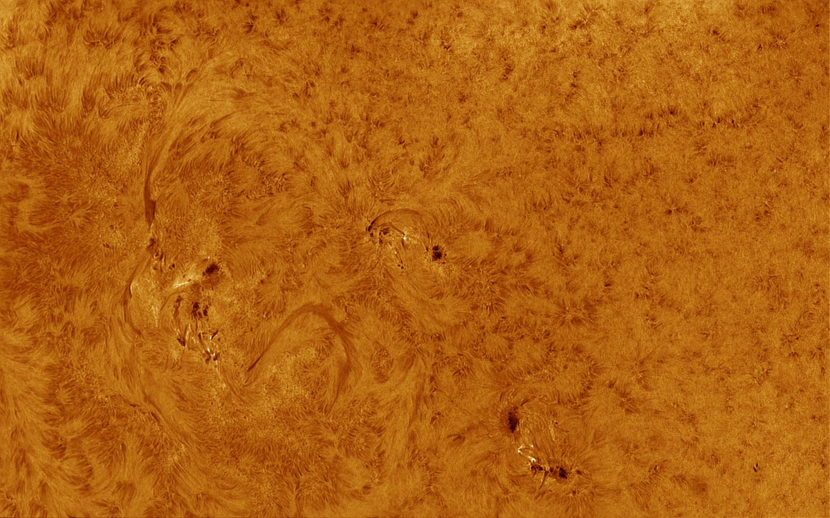 Active Regions from 6-4-24

During this quick observing and testing session from a few weeks ago, surface features were quite apparent.
Higher Quality:
astrobin.com/paw8hu/?nc=col…