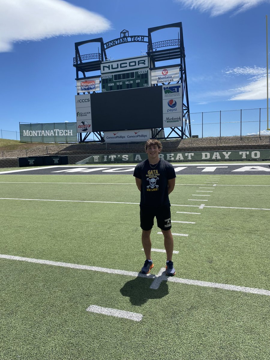 Cash Short tweet media