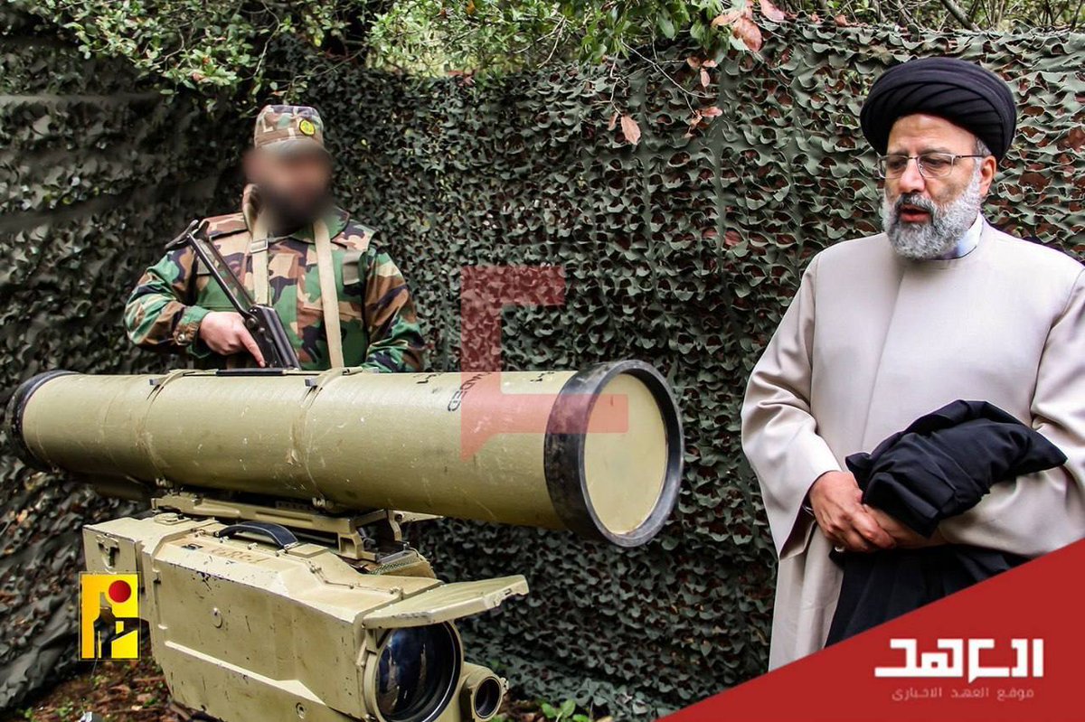 Aliya_su0's tweet photo. — 🇮🇷 🇱🇧 NEW: Released for the first time, images of Martyr President Raeesi in Southern Lebanon with the brothers of Hezbollah.
He always stood against Israeli terrorism.
#martyr #raeesi #iranelections2024 #鬼滅の刃 #Ecuador #enacional https://t.co/W7RnQpjvfB