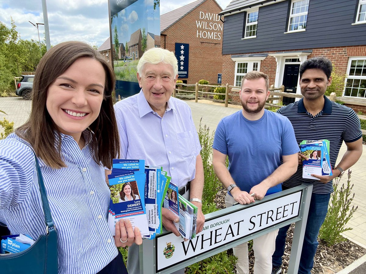 Lucy Demery tweet media