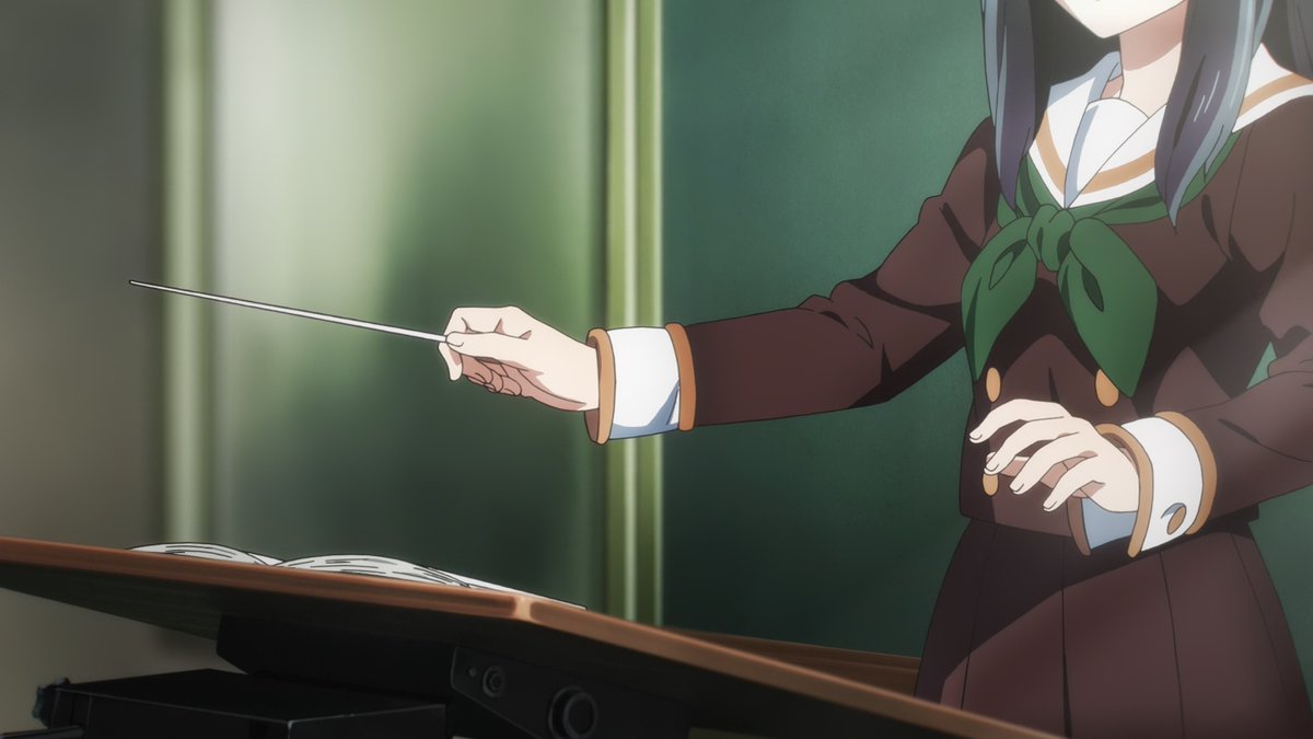 Yuyucow's tweet image. Kitauji's uniforms are color-coded by generation. Kumiko joined in 2015, when 3rd years wore green. She graduates in 2018, uni in 2022. Joining her old school immediately, 2024 is her third year. Seniors due to wear green again. In reality &amp;amp; fiction, Eupho S3 starts in April 2024