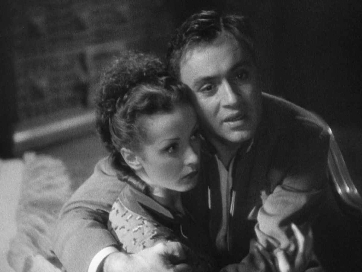 RachelMyGod's tweet photo. #TopCine #Top3 #TopJunio
1. L'Amour à mort (Alain Resnais, 1984)
2. The Company of Strangers (Cynthia Scott, 1990)
3. Mayerling (Anatole Litvak, 1936)
4. Messidor (Alain Tanner, 1979) https://t.co/6a43hbD2OW