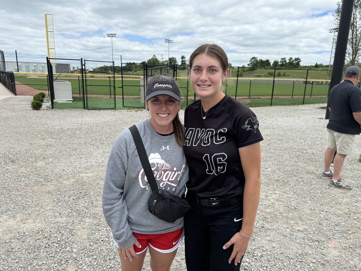 Love seeing my college girls out at tournaments!