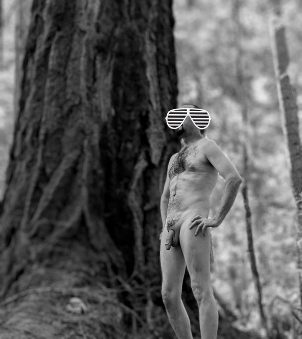 I'm only 5'8", 130lbs. Is this a dad bod? https://t.co/F2vZYDkNSz