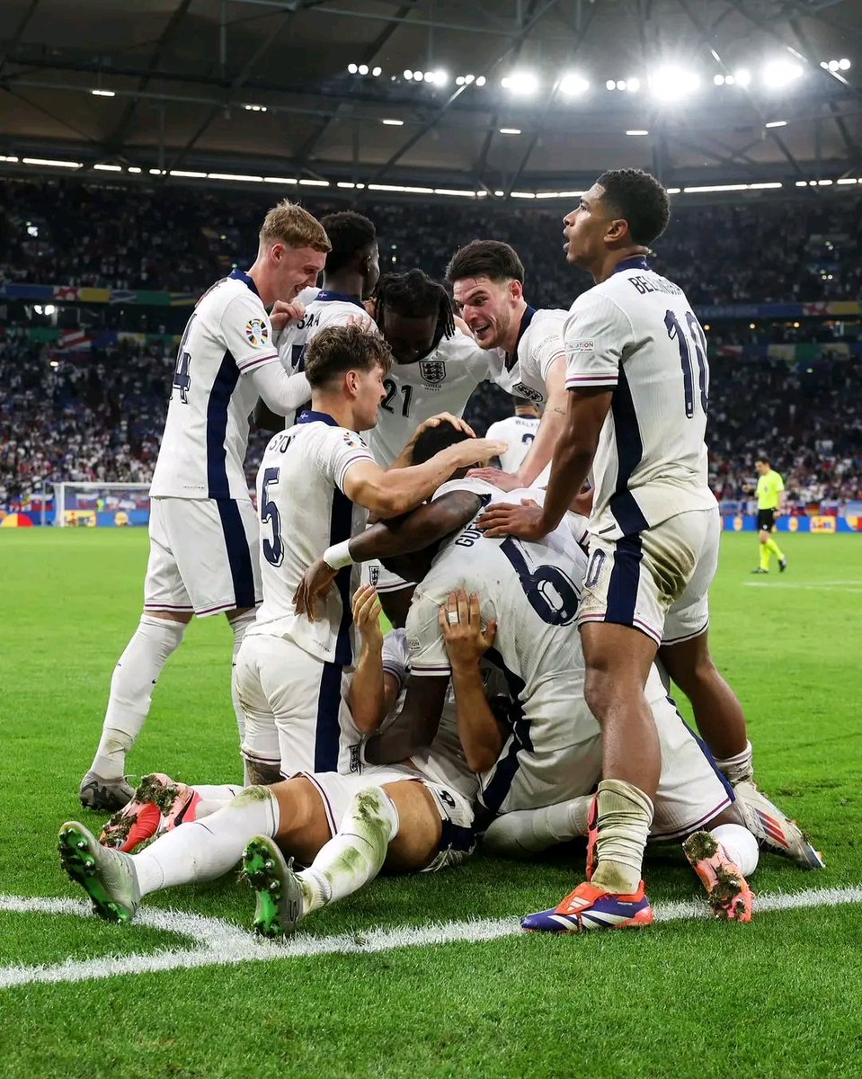 ChisomChelsea1's tweet photo. 🏴󠁧󠁢󠁥󠁮󠁧󠁿 ENGLAND PROGRESS 💥
👇
AET: ENGLAND 2-1 SLOVAKIA 

#EURO2024 #CHISOMOROGWU #CHISOMCHELSEA https://t.co/0os18MKQOP