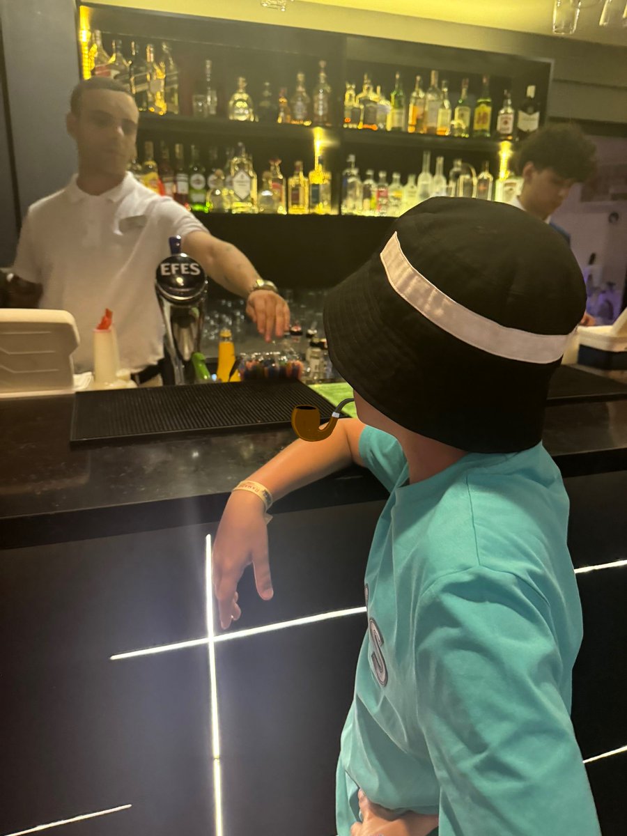 M0KPH's tweet image. It’s the accessories that help! #Pipesy