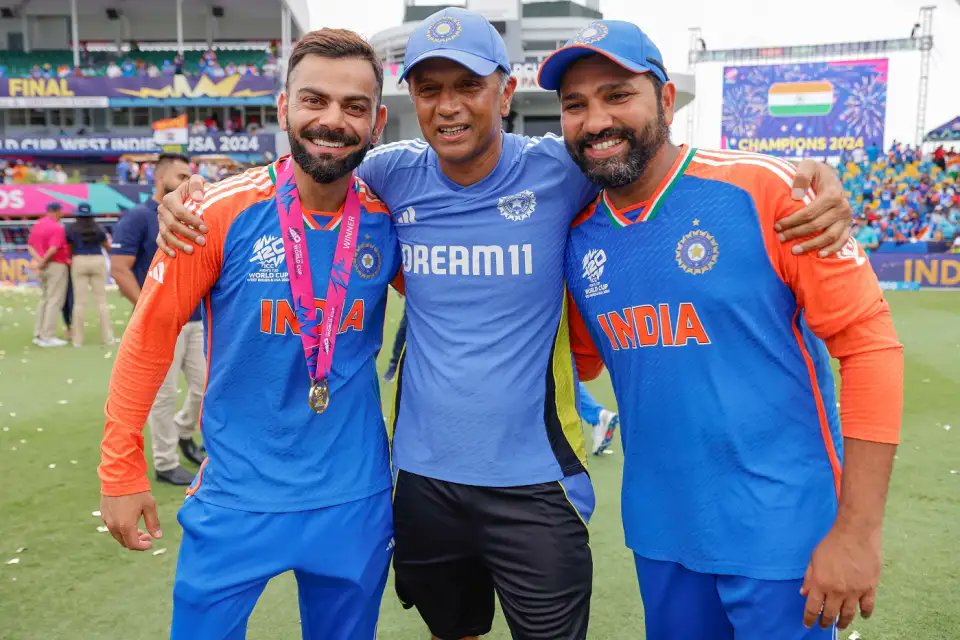 KrishnanRaj's tweet photo. What a weekend this has been.Wrapping up a short vacation with a thrilling match b/w India &amp; Proteas fitting for a Marquee World Cup Final. Still feeling elated &amp; euphoric over historic world cup win y'day breaking  jinx for India in SF &amp; Finals of World cups.#T20WorldCup (1/N) https://t.co/CSk3sh7r81