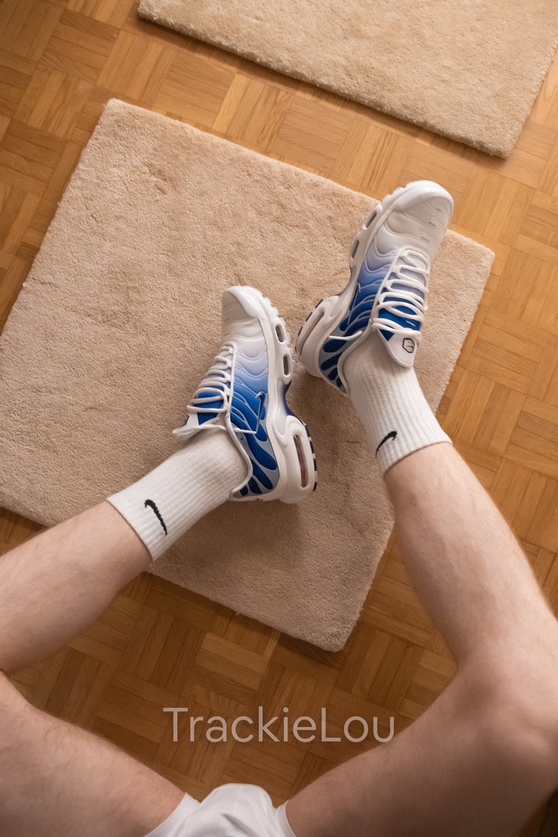 Lou Trackie tweet media