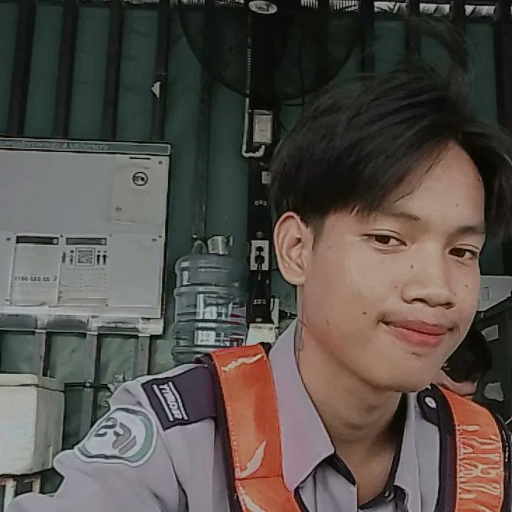 มาถ่ายรูปคับไม่ได้มาทำงานน😆😊
#ปลวกแดง #ระยอง