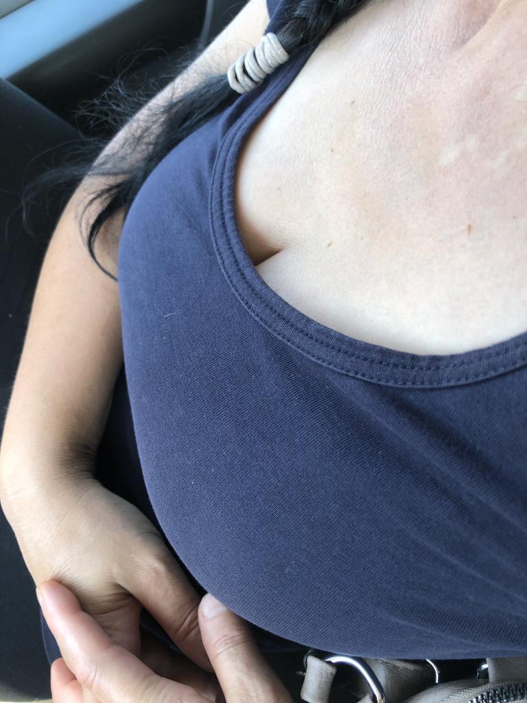 Colegele mele 🤭, uno sau doi?