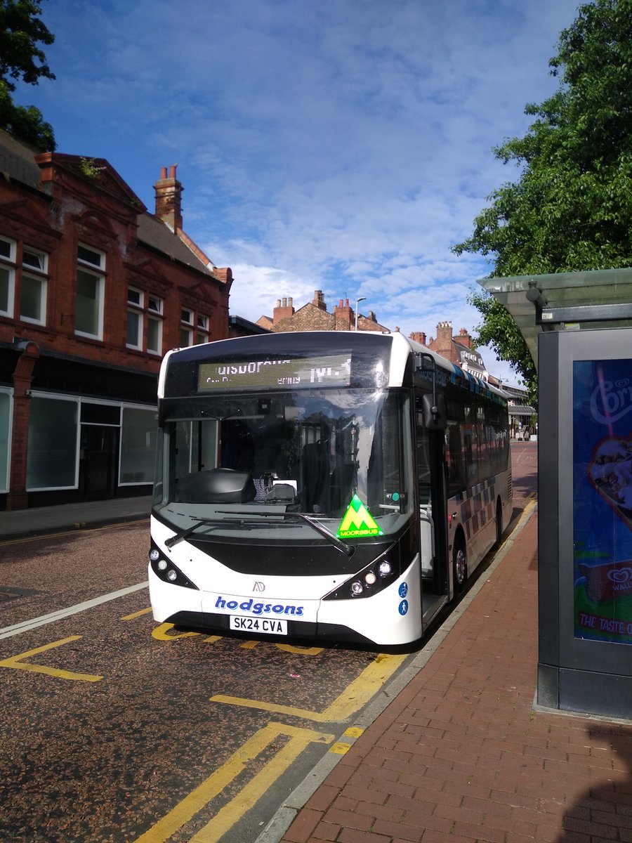 Hodgsons' <a href="/CoachesHodgsons/">Hodgsons Coaches</a> smart little bus can't wait to join the Moorsbus party with it's first ever M3 service from Darlington this morning!