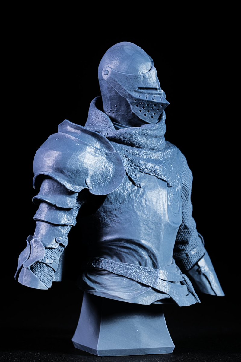 CharroZuck's tweet photo. Vyke #ELDENRING 
Sculpt: @DanteZuck #zbrush
Commissioned by @fotismint 
Resin: @SirayaTech Fast Navy Grey
Printer: @mypeopoly Forge &amp; @WhamBamSystems XTR
Supports: @LycheeSlicer 
#3Dprinting #3dprinter @Thangs3D https://t.co/e5yr7rBRHh
