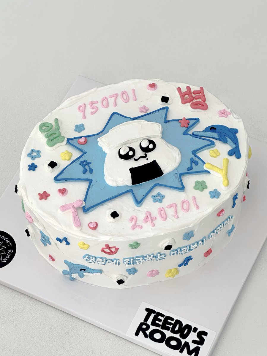 meuwzik's tweet photo. 태용아 생일 축하해요 (🎂)
생일에 진급하는 마린보이 어떤데 - .ᐟ 
누구보다 더 행복한 하루 보내길 ☘︎ ᐝ

#태용이가_피운_서른번째_장미
#ItsSailorTAEYONGDay https://t.co/nO8JVcoBjf