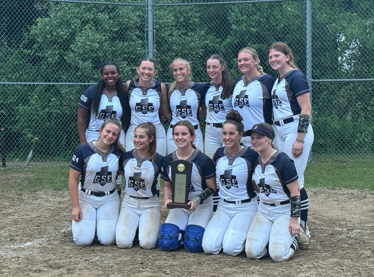 kellyywrightt's tweet photo. Great weekend for our team! I batted .650 for the weekend here are some of my offensive highlights https://t.co/Q9sqCV6lvy