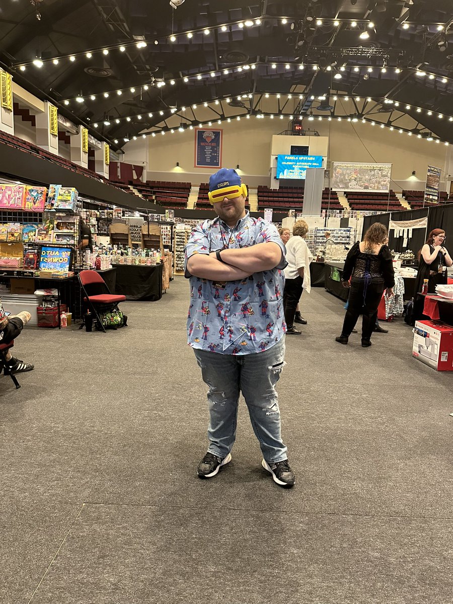 TheMontyVerse's tweet photo. Cyclops at home in Westchester. 
#UndiscoveredRealmComicCon 
#Xmen https://t.co/59di4keTKT