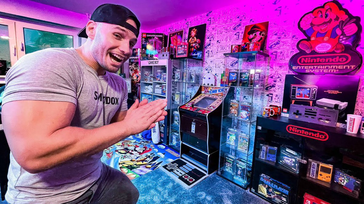 Flying Uwe tweet media