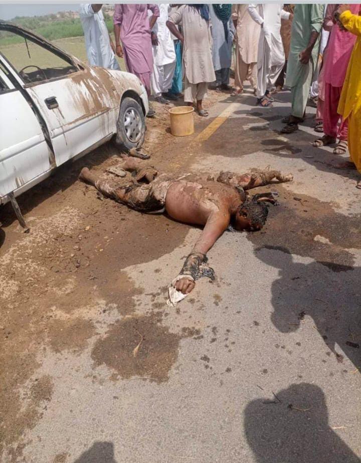 GD3043529086's tweet photo. دِل چَوَي ٿِي تہ ھَاڻَي قيامت اَچَي
#JusticeForDrHabibSahito
@BadarYousifS @BhanbhroRaja @bhanbhrosjaved @Hassanmahar292 @advocateAyoub @NazirShar3 https://t.co/eeQCz4o3zw