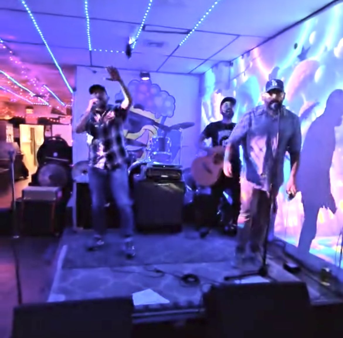 BittersDistract's tweet image. We absolutely love sharing the stage with our talented friends! 

Photo 1: Mike Garcia of The Rook and Sam Hoyos of @playingdeadNY 

Photo 2: Matty Lupinacci of @GoneStereo 

Photo 3: Will Romeo of @neckscars 

Photo 4: Danni Christian and Jameson Jenkins of @cloverscurfew