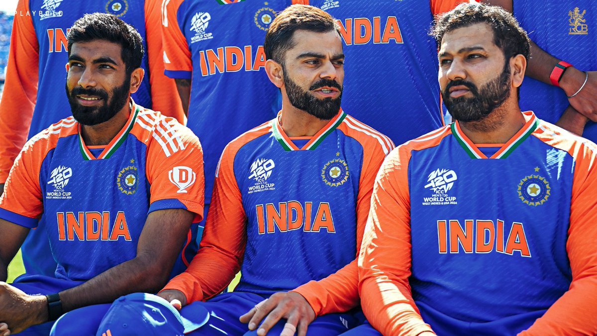 happysamim's tweet photo. @Jaspritbumrah93 Thank u for everything #teamin https://t.co/b0XRbvsqS5
