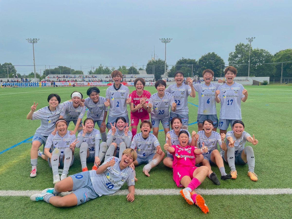 su_pi05's tweet photo. バモ🔥🔥🔥

#FC今治レディース https://t.co/SBh5GVjdSg