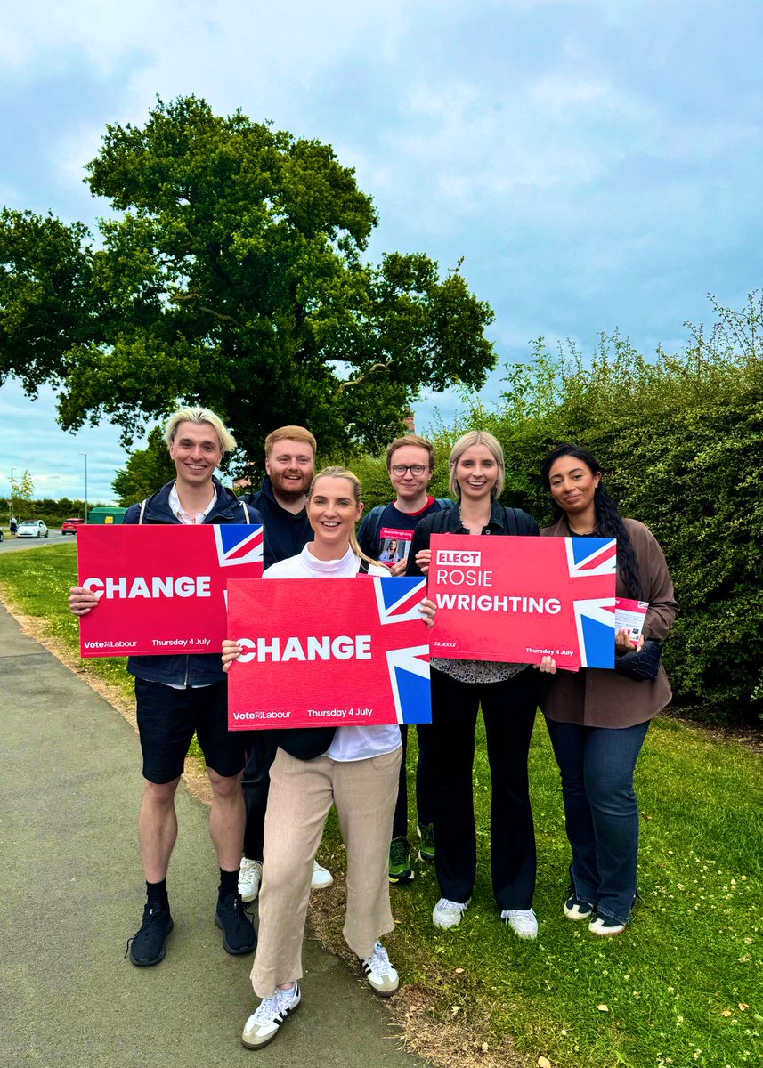 Cllr Ellie Ormsby (@ormsby_ellie) on Twitter photo So happy to get up to Kettering and support <a href="/rosie_wrighting/">Rosie Wrighting MP</a> 🌹
It’s a seat on a knife edge, but a positive reception for <a href="/UKLabour/">The Labour Party</a> 🗳️ So happy to get up to Kettering and support <a href="/rosie_wrighting/">Rosie Wrighting MP</a> 🌹
It’s a seat on a knife edge, but a positive reception for <a href="/UKLabour/">The Labour Party</a> 🗳️