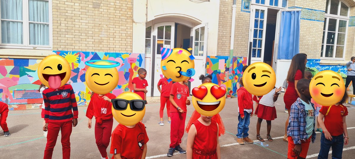 stanuska24's tweet photo. @FrancoisDagnaud @YMerzi @pbloche @UL19_FCPE75 @FCPE_Paris @Academie_Paris La nôtre fut très belle aussi à l'école Romainville B 🎉📹🌞😍🤩.
Tous de rouges vêtus et magnifiques danses et chorégraphies 👏👌.
Mais nous sommes inquiets du départ des 4 enseignants et du directeur 🥺 (quelle hémorragie...) https://t.co/WFgmTf0YDj
