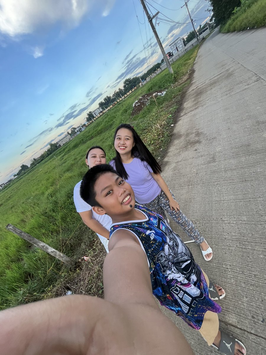 AngeliqueenP's tweet photo. Blessed &amp; Productive Sunday 🙌🏻

☑️Sunday Cell Celebration
☑️Bond w/ mom
☑️Bond w/ lola’s
☑️Walking (6,893 steps)

Ofcourse naka singit pa mag deliver ng dessert in a tub 🥰🍰

Thank you Lord sa strength! 💪🏻 https://t.co/LrQTP8WNtp