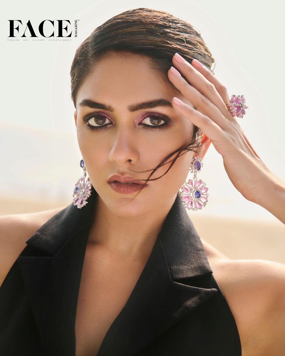 GRVG7WObQAALpXm?format=jpg&name=large