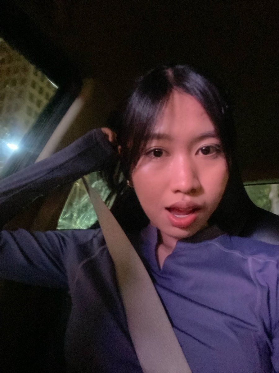 AMIYEAA's tweet image. #besoksenin