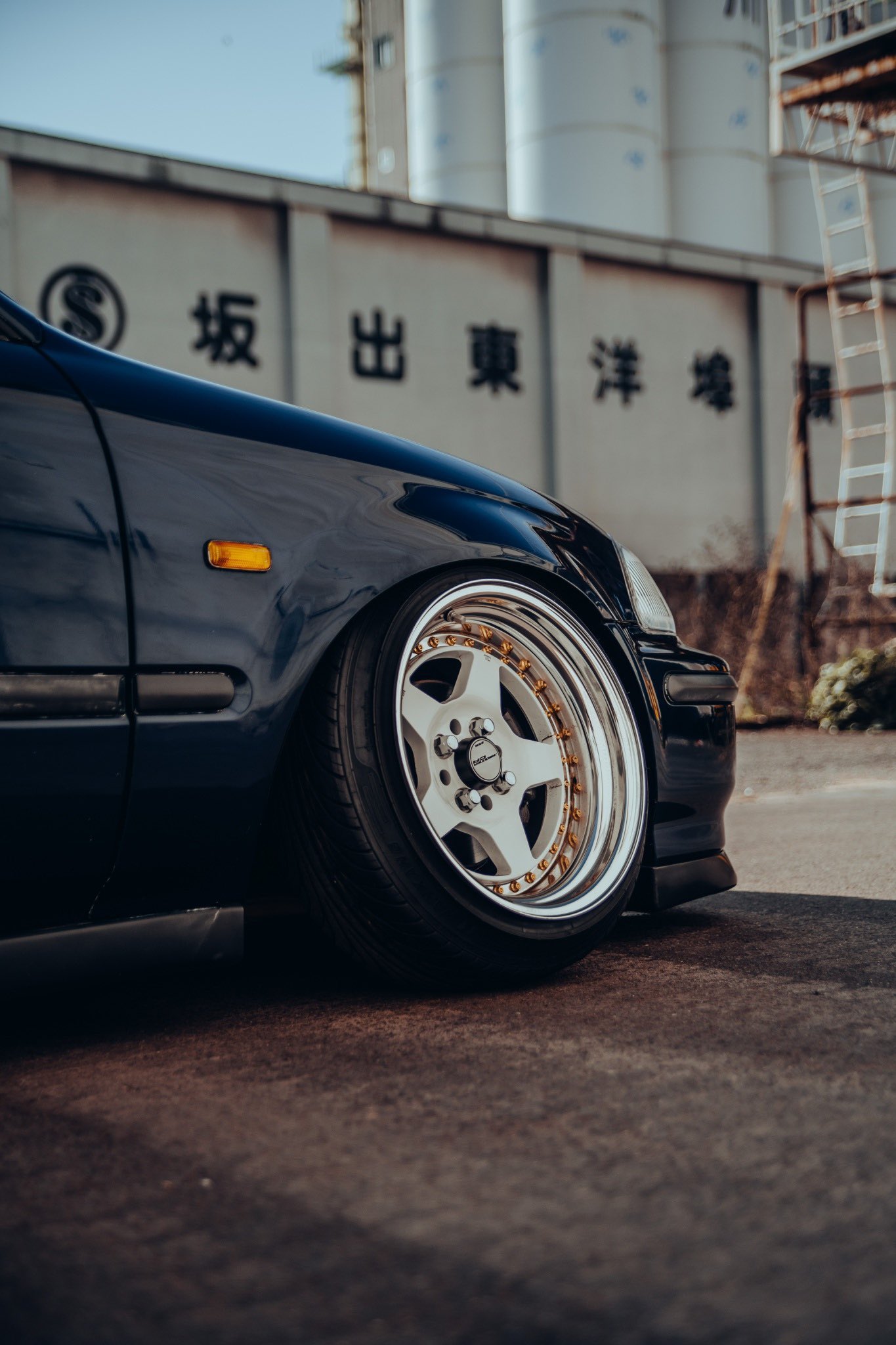 info-ns　タイヤホイール　2 X-TECHNIC Spider 18x8.0J OFF+50 5H/PCD100 精悍な見た目の