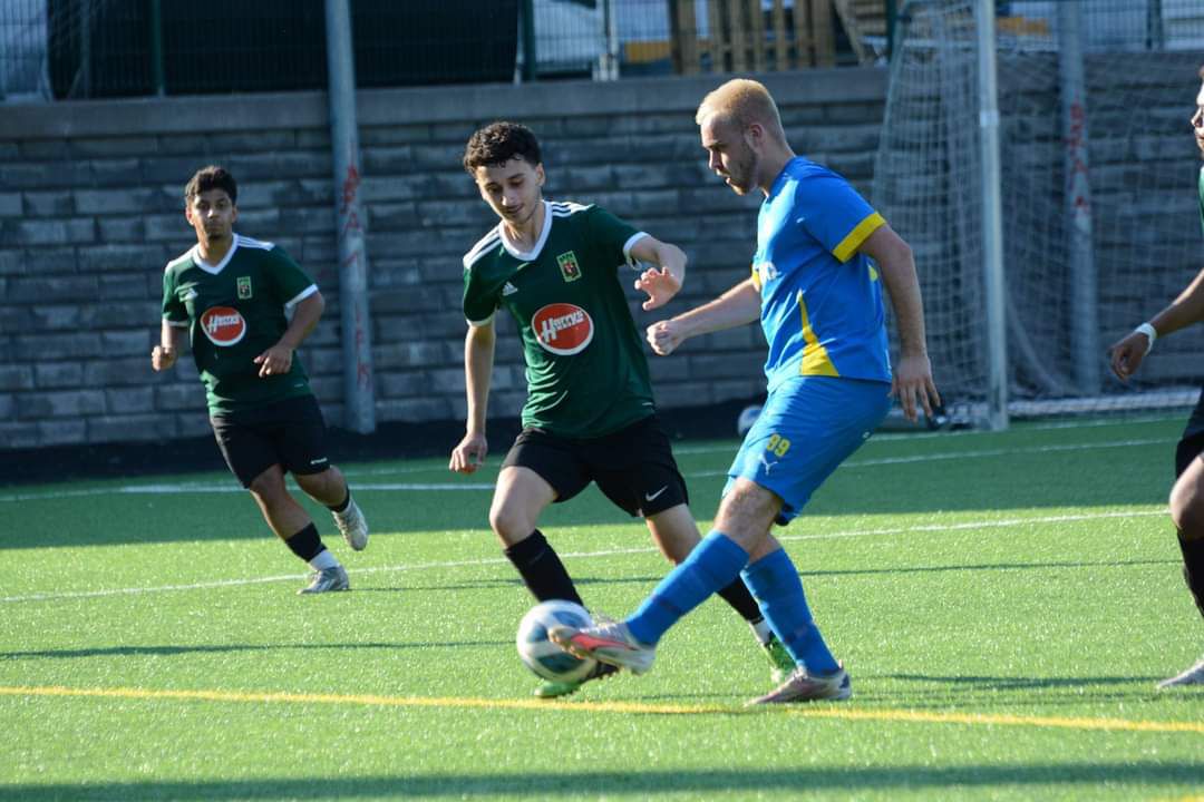 SAPAedustus's tweet photo. Kevätkierros päätettiin katkeraan 1-2 tappioon Gnistan/Ogelia vastaan. Gnistan nousi tappioasemasta täyteen pistepottiin kymmenisen minuuttia ennen loppua tulleella maalilla. Kuvat: Päivi Ahola

Tästä parin viikon kesäloman viettoon. Pelit jatkuvat kuukauden päästä.

#sapa https://t.co/S8Hm9MGqvX