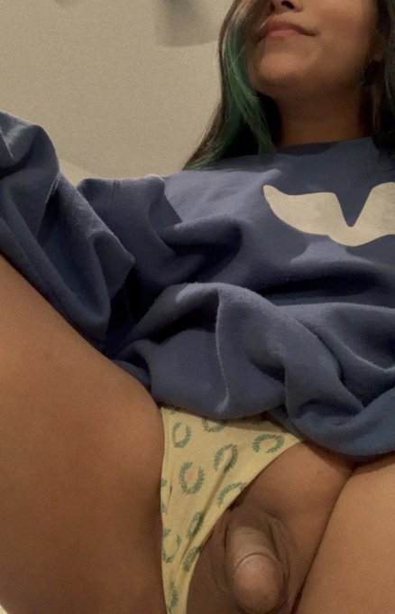 Could you even tell I was hiding it underneath my panties? 🤭 https://t.co/e62bQt4sZc