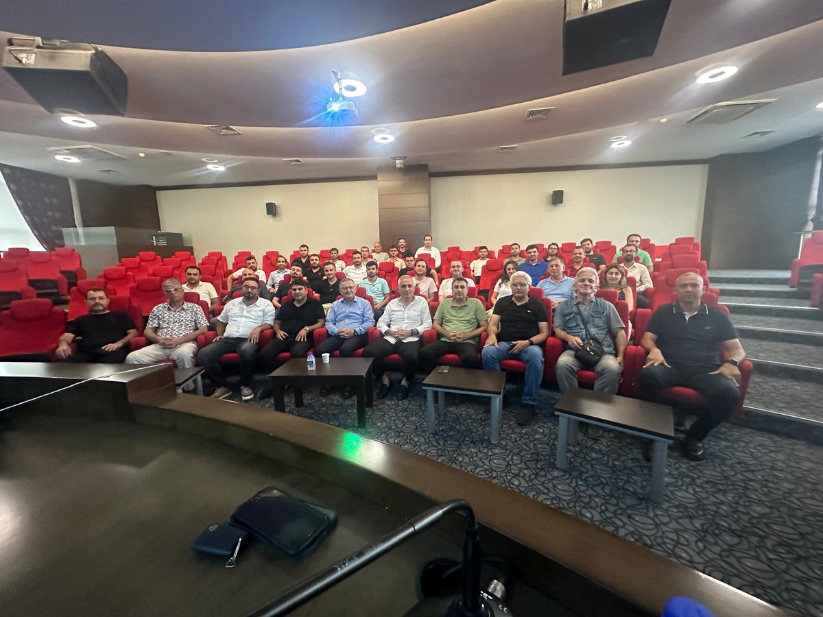 Metalurji Mühendisler Odası Akdeniz Temsilciliğinin düzenlediği Çelik Üretiminde Tarihsel Dönüşüm Karbonsuzlaşma adlı panele TMMOB İskenderun İKK olarak katılım sağlandı.